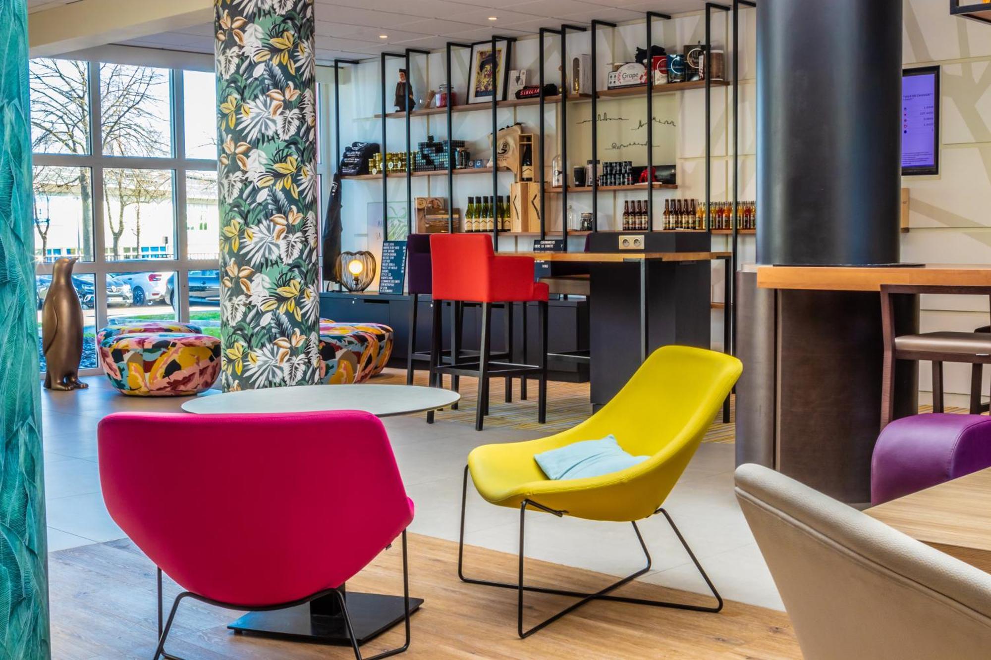 Ibis Styles Lyon Bron Eurexpo Hotel Bagian luar foto